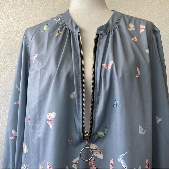 Butterfly Blouse Pullover Loose Fitting Half Zipper SZ M - Picture 4 of 12